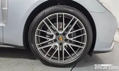 Porsche Panamera 2021 2.9 автомат (гидро), миниатюра 7