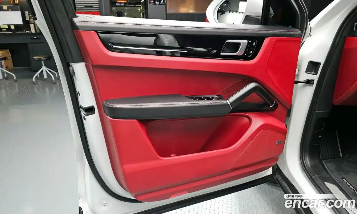 Porsche Cayenne 2020 3.0 автомат (гидро), фото 14