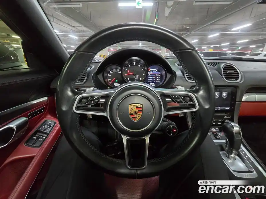 Porsche 718 2018 2.0 автомат (гидро), фото 11