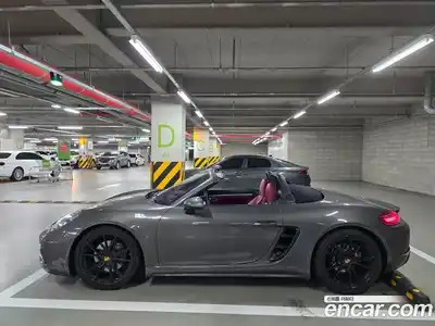 Porsche 718 2018 2.0 автомат (гидро), миниатюра 3