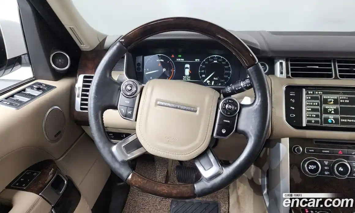 Land Rover Range Rover 2015 4.4 автомат (гидро), фото 14