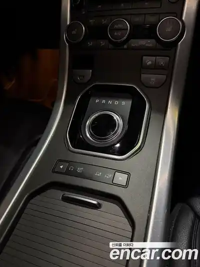 Land Rover Range Rover Evoque 2017 2.0 автомат (гидро), миниатюра 9