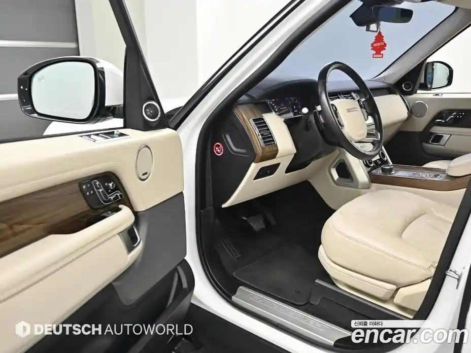 Land Rover Range Rover 2018 4.4 автомат (гидро), фото 11