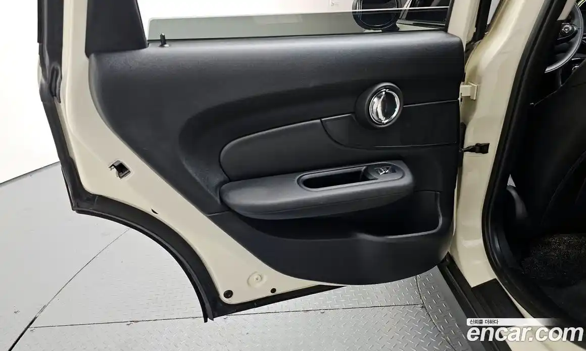 Mini Clubman 2020 1.5 автомат (гидро), фото 15