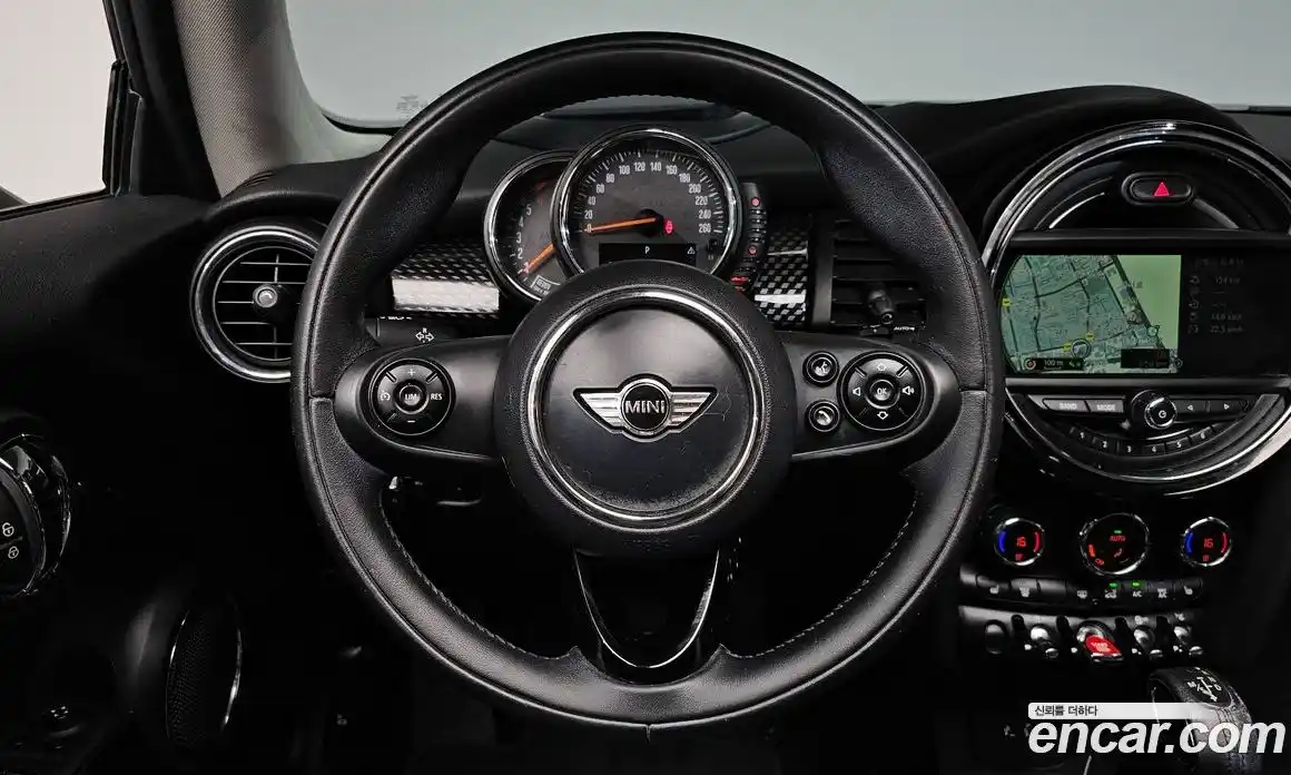 Mini Cooper 2014 2.0 автомат (гидро), фото 13