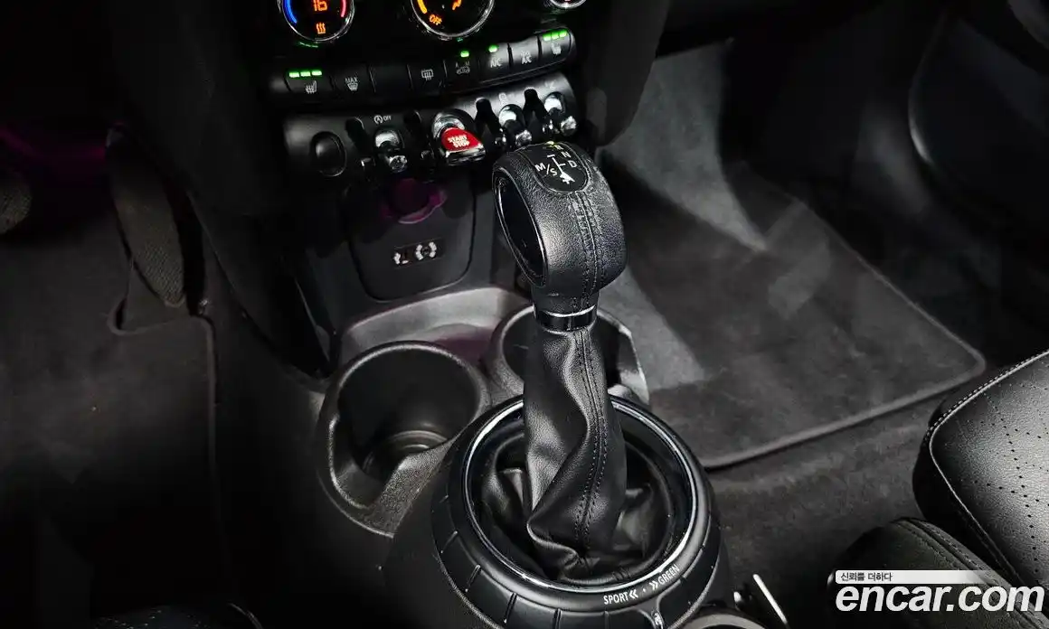 Mini Cooper 2014 2.0 автомат (гидро), фото 9