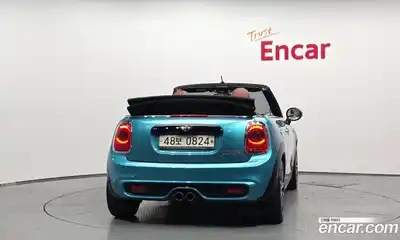 Mini Cooper Convertible 2016 2.0 автомат (гидро), миниатюра 4