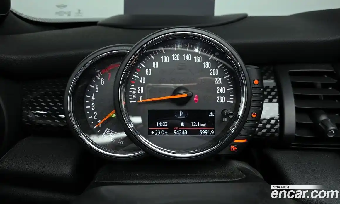Mini Cooper Convertible 2016 2.0 автомат (гидро), фото 8