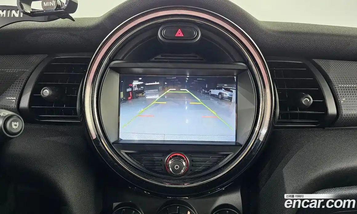 Mini Cooper 2014 1.5 автомат (гидро), фото 17