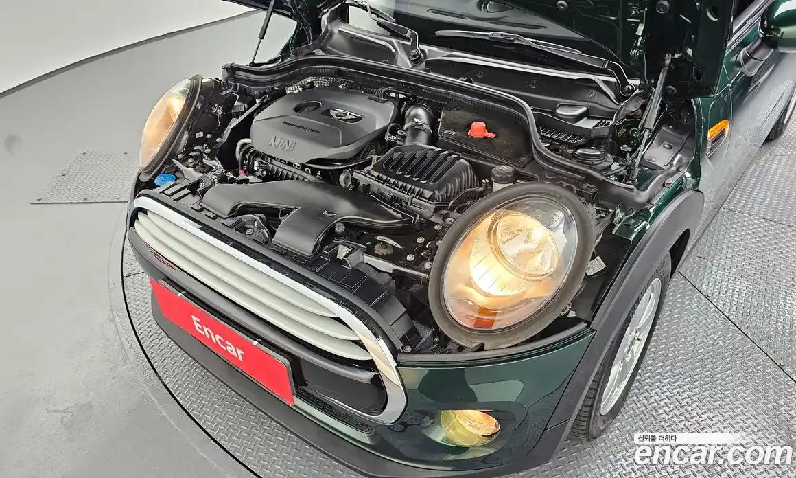 Mini Cooper 2014 1.5 автомат (гидро), фото 6