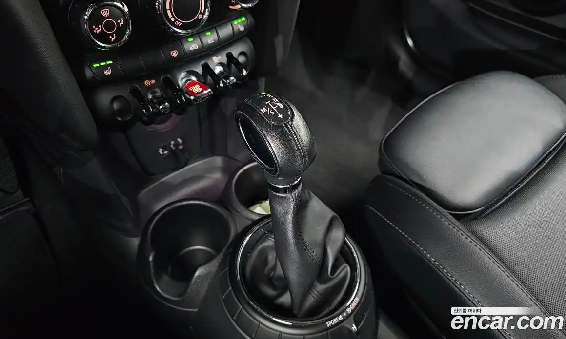 Mini Cooper 2014 1.5 автомат (гидро), фото 9