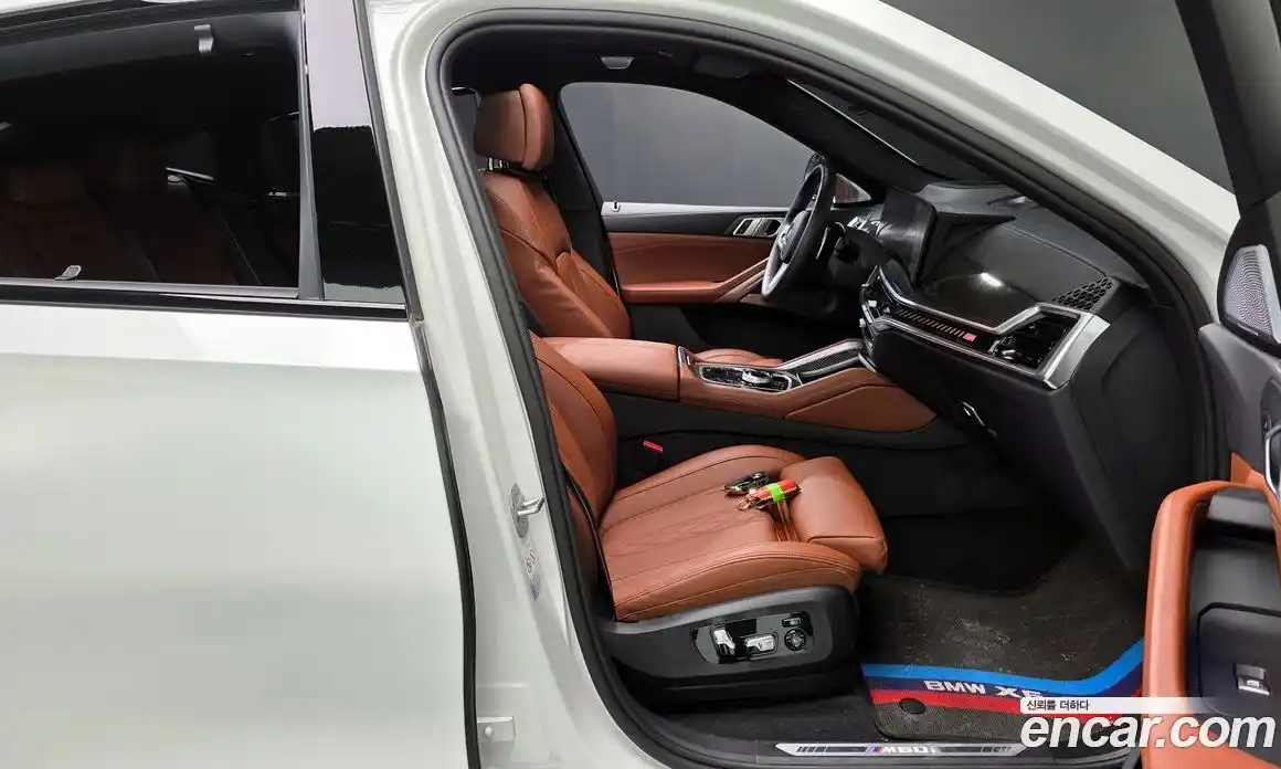 BMW X6 2024 4.4 автомат (гидро), фото 16