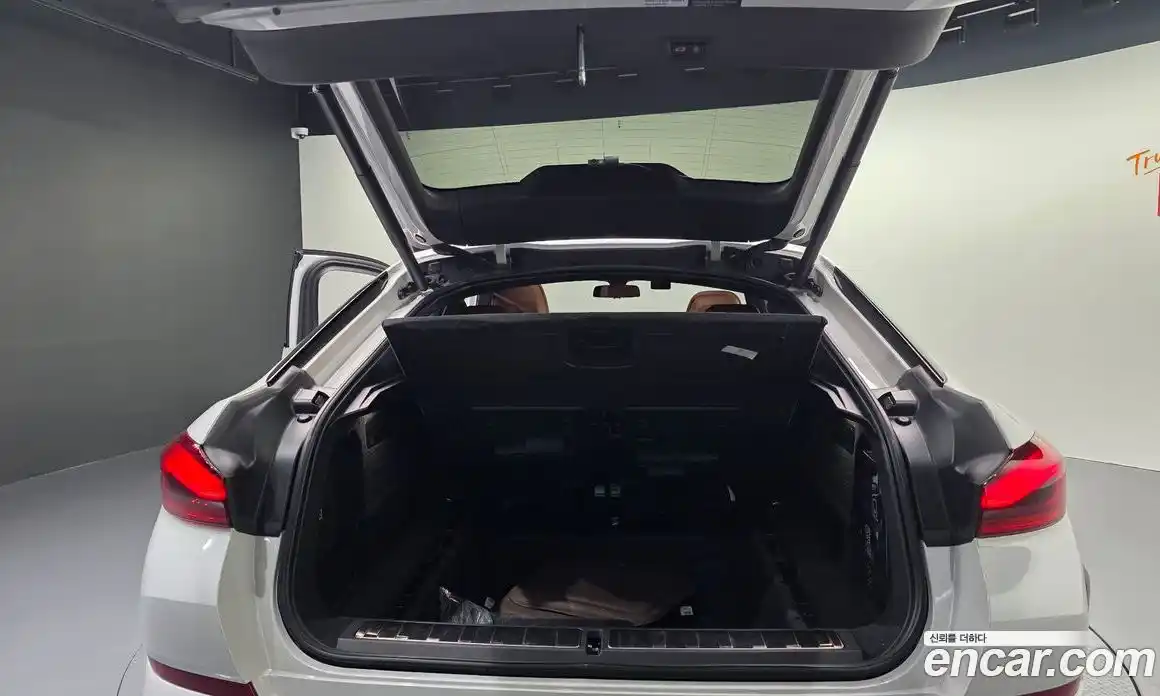 BMW X6 2024 4.4 автомат (гидро), фото 35