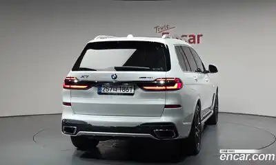BMW X7 2025 3.0 автомат (гидро), миниатюра 4