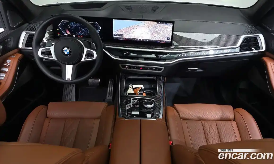 BMW X7 2025 3.0 автомат (гидро), фото 7