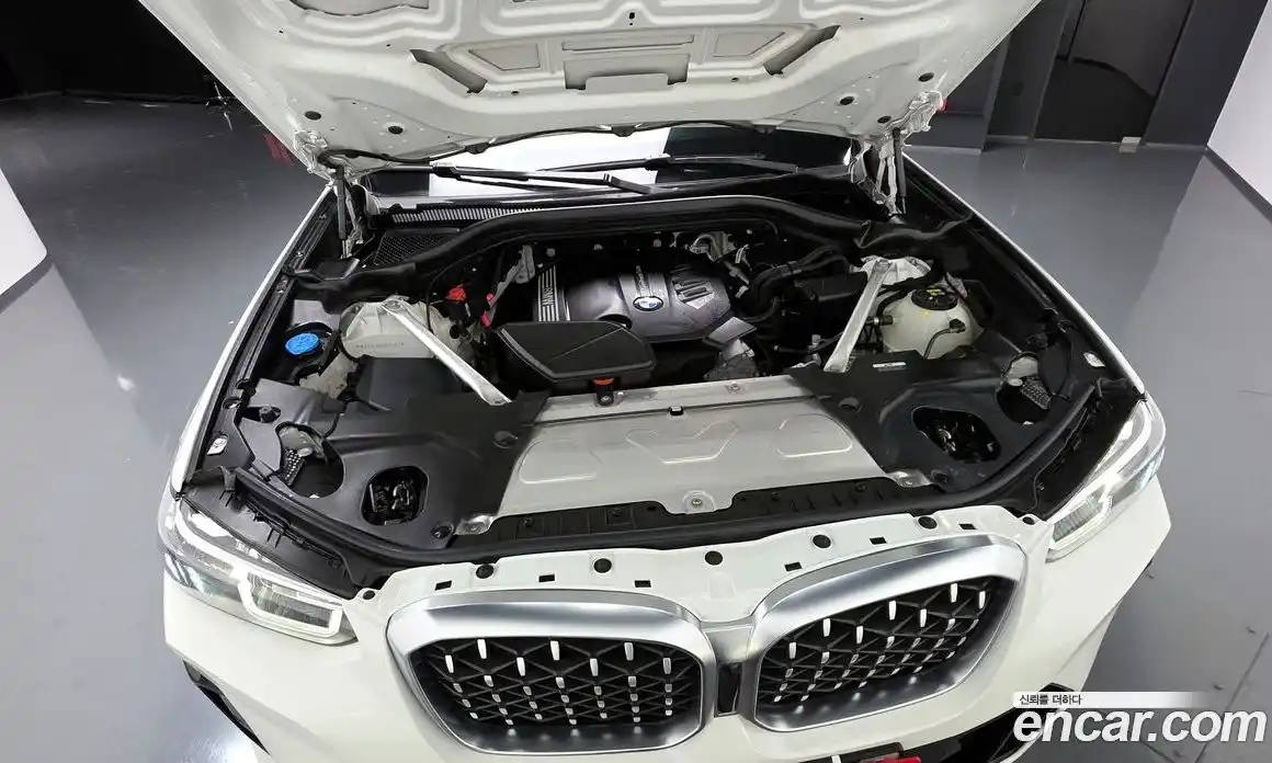 BMW X4 2022 2.0 автомат (гидро), фото 6