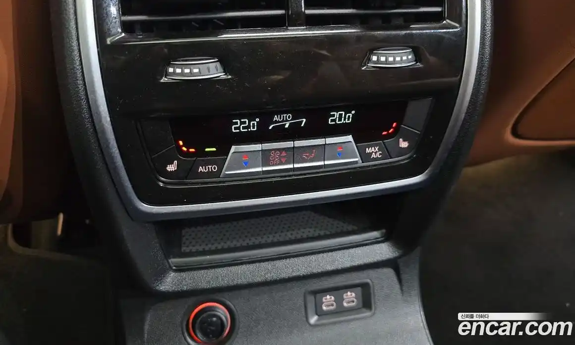 BMW X7 2024 3.0 автомат (гидро), фото 24