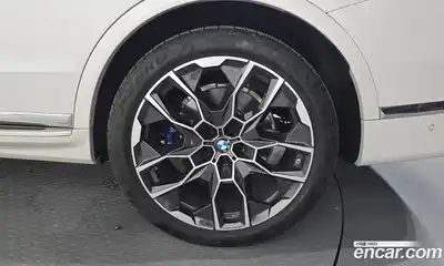BMW X7 2024 3.0 автомат (гидро), миниатюра 7