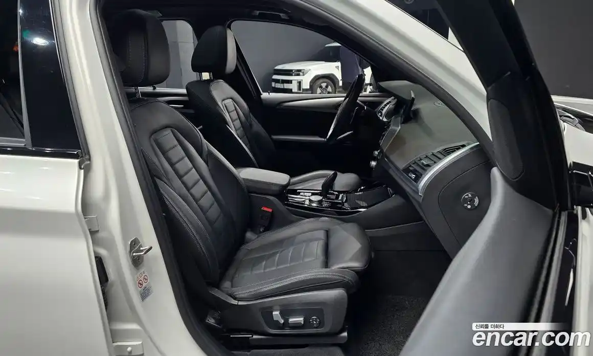 BMW X3 2021 2.0 автомат (гидро), фото 12