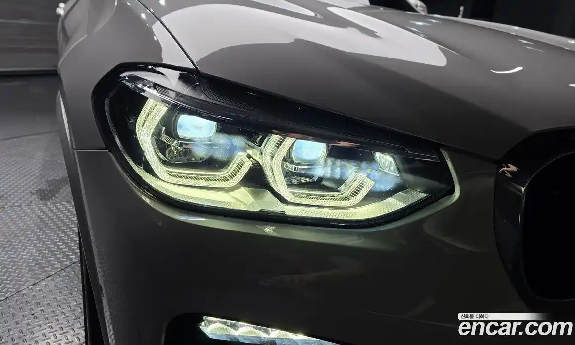 BMW X3 2021 2.0 автомат (гидро), фото 7