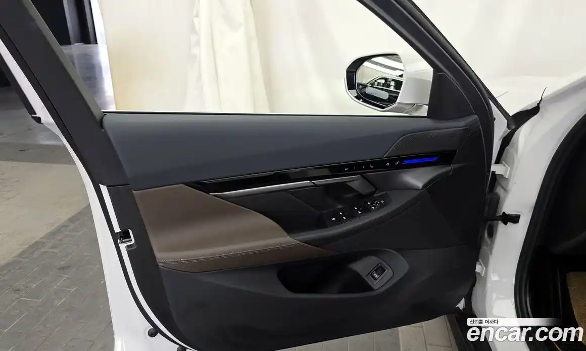 BMW 5 серия 2023 2.0 автомат (гидро), фото 14