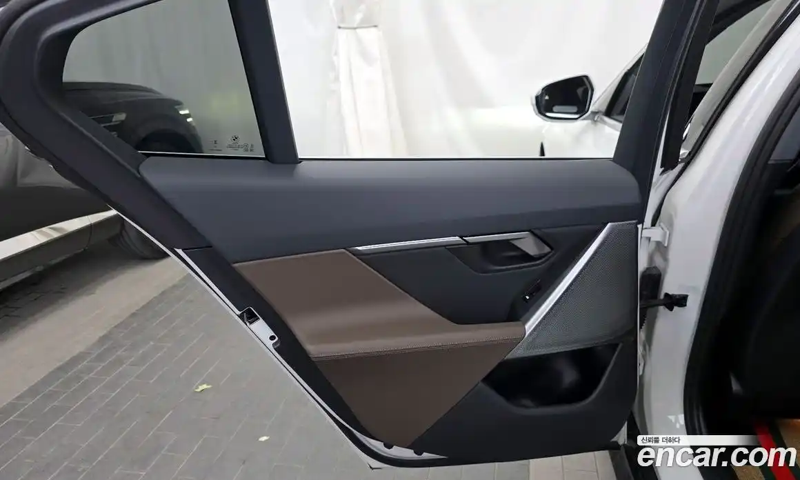 BMW 5 серия 2023 2.0 автомат (гидро), фото 15
