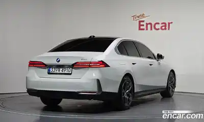 BMW 5 серия 2023 2.0 автомат (гидро), миниатюра 2