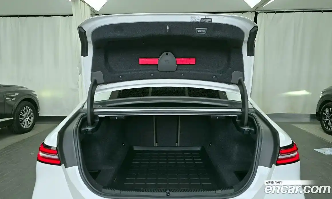 BMW 5 серия 2023 2.0 автомат (гидро), фото 26