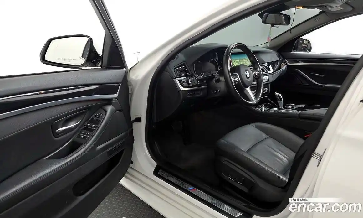 BMW 5 серия 2016 2.0 автомат (гидро), фото 12