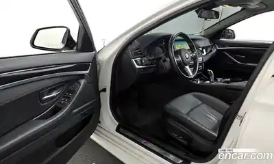 BMW 5 серия 2016 2.0 автомат (гидро), миниатюра 12