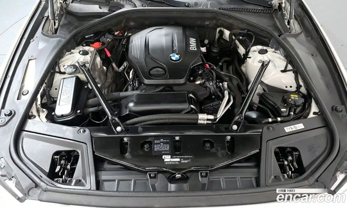 BMW 5 серия 2016 2.0 автомат (гидро), фото 5