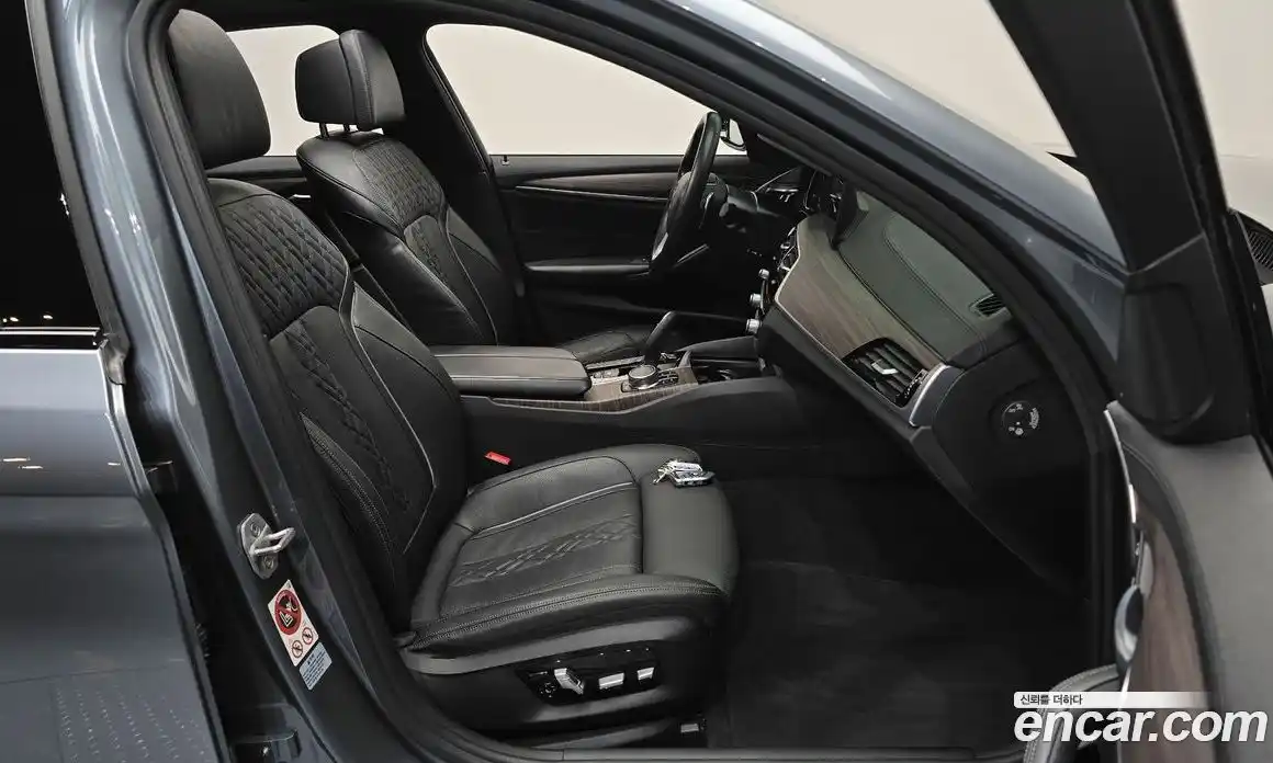 BMW 5 серия 2017 2.0 автомат (гидро), фото 15