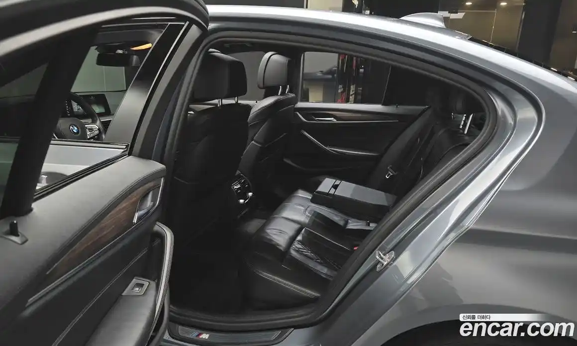 BMW 5 серия 2017 2.0 автомат (гидро), фото 17