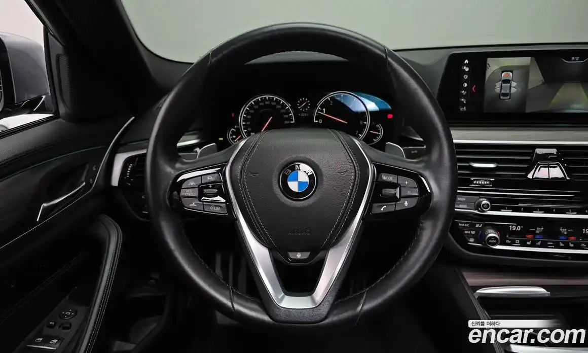 BMW 5 серия 2017 2.0 автомат (гидро), фото 18