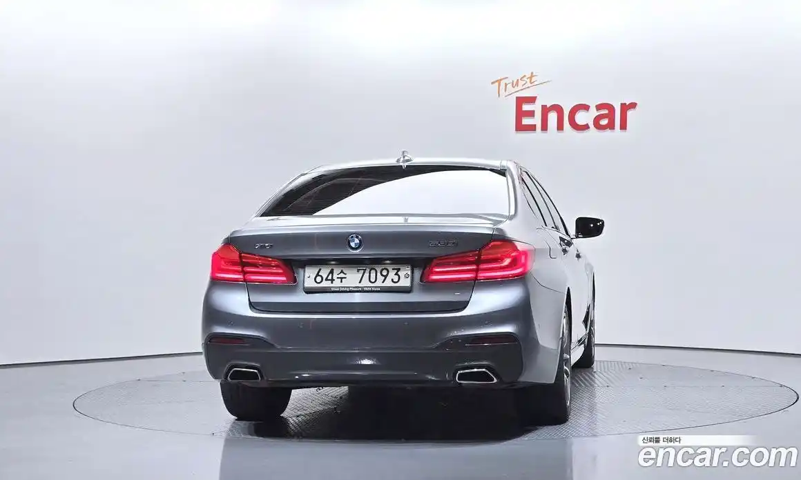 BMW 5 серия 2017 2.0 автомат (гидро), фото 4
