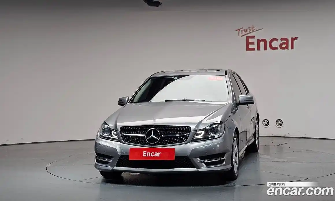 Mercedes-Benz C-Class 2013 1.8 гидро, фото 2 Mercedes-Benz C-Class 2013 1.8 гидро, фото 2