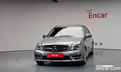 Mercedes-Benz C-Class 2013 1.8 гидро, миниатюра 2 Mercedes-Benz C-Class 2013 1.8 гидро, миниатюра 2