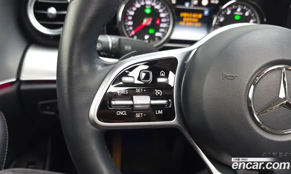 Mercedes-Benz E-Class 2019 2.0 автомат (гидро), фото 24