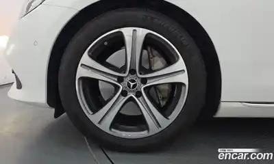 Mercedes-Benz E-Class 2019 2.0 автомат (гидро), миниатюра 4