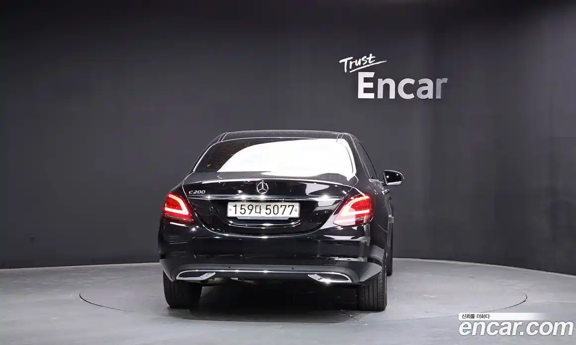 Mercedes-Benz C-Class 2020 2.0 гидро, фото 4 Mercedes-Benz C-Class 2020 2.0 гидро, фото 4