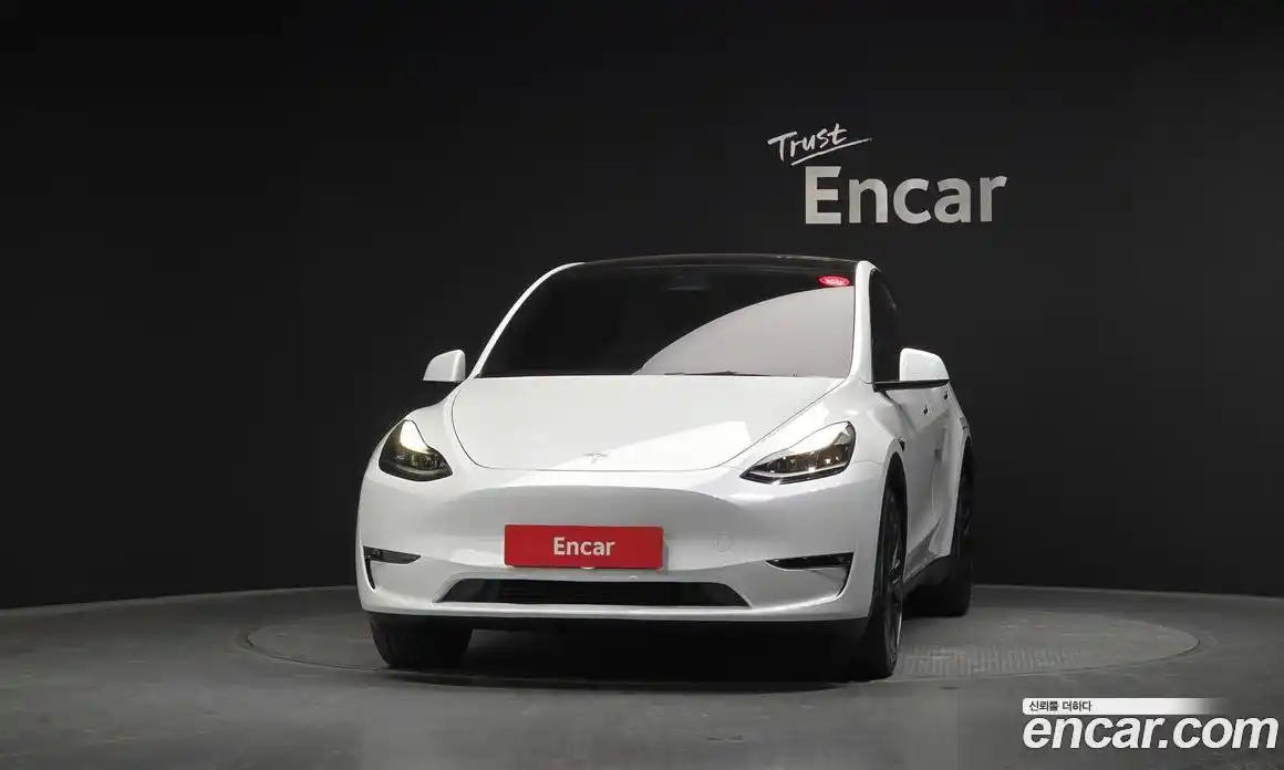Tesla Model Y 2024 0.2 гидро, фото 3
