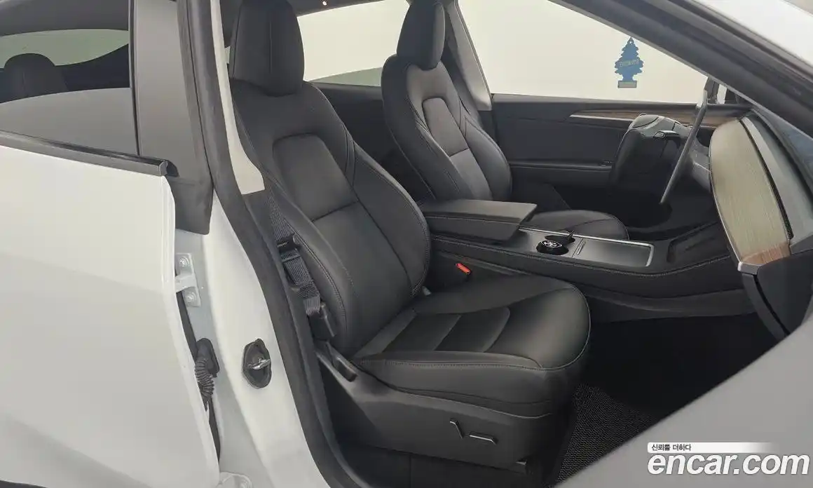 Tesla Model Y 2023 0.2 гидро, фото 18