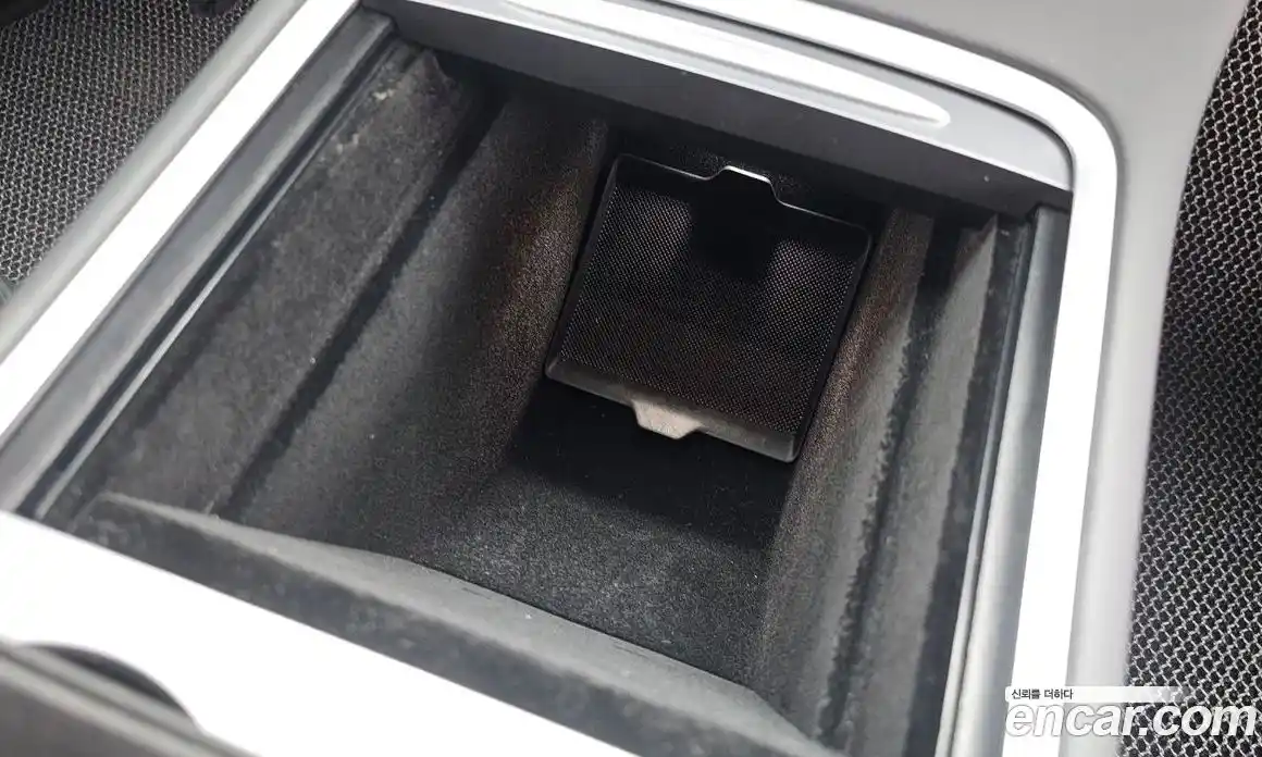 Tesla Model Y 2023 0.2 гидро, фото 29