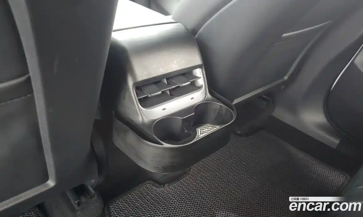 Tesla Model Y 2023 0.2 гидро, фото 30