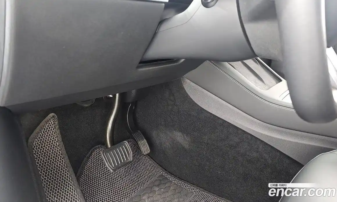 Tesla Model Y 2023 0.2 гидро, фото 31