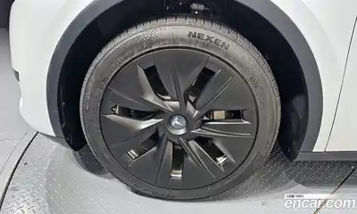 Tesla Model Y 2023 0.2 гидро, миниатюра 5