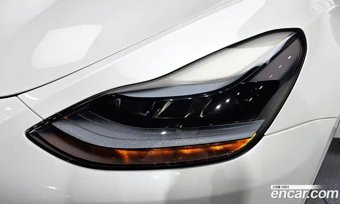 Tesla Model Y 2023 0.2 гидро, фото 8