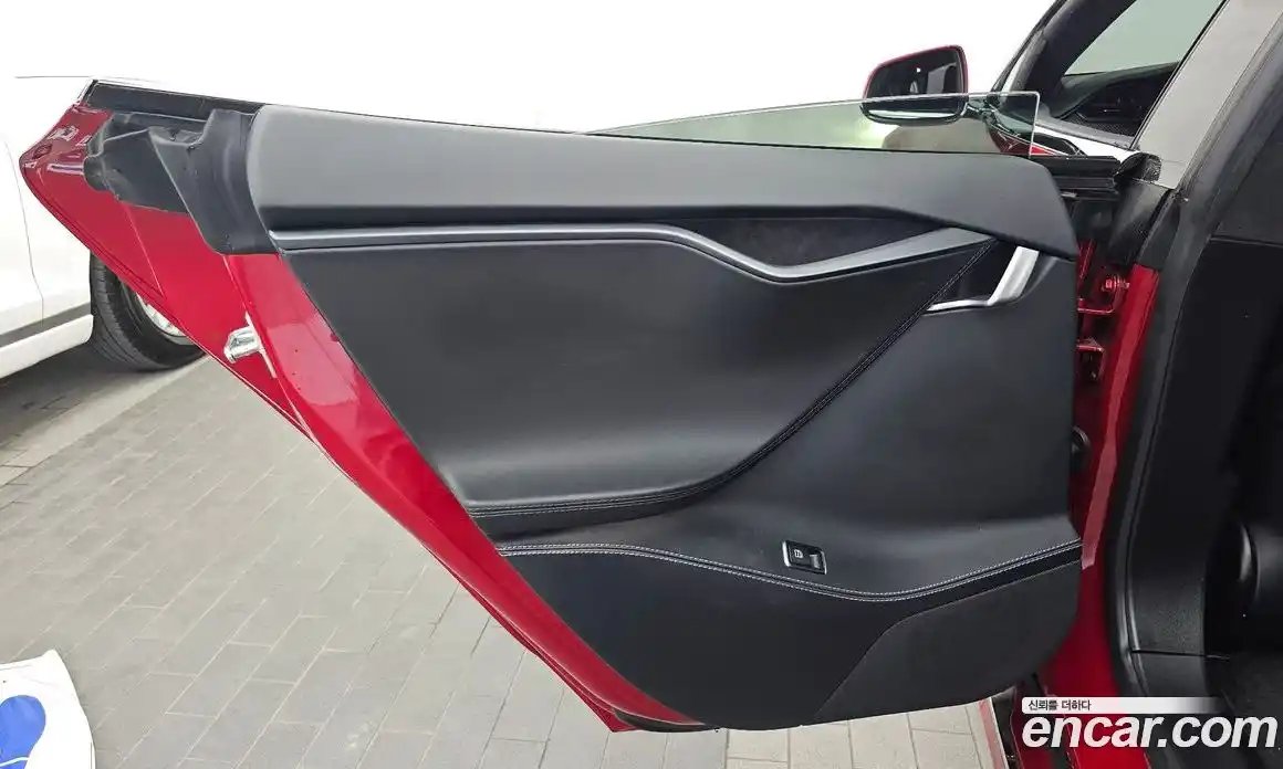 Tesla Model S 2019 0.3 гидро, фото 15