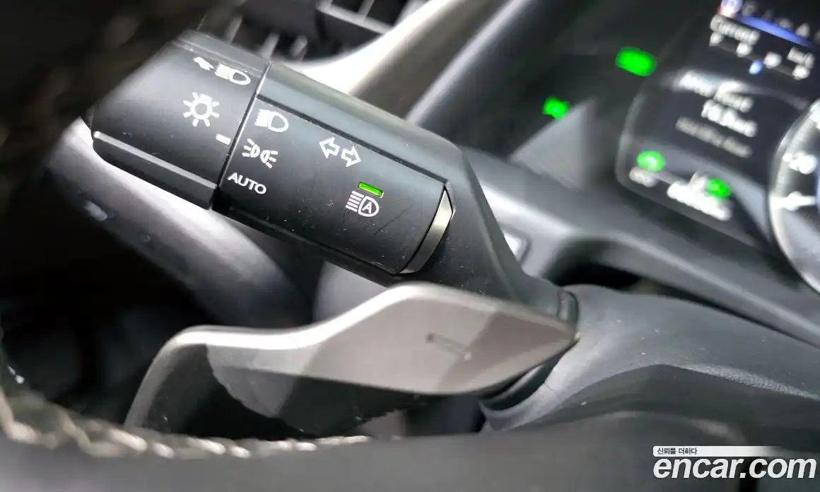 Lexus ES 2018 2.5 гидро, фото 28