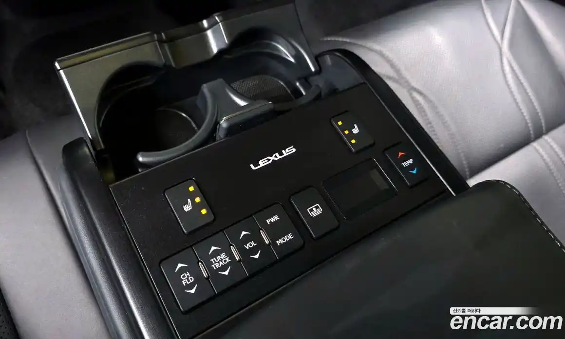 Lexus ES 2018 2.5 гидро, фото 30